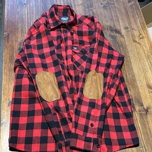 Leopolds Tavern Red plaid